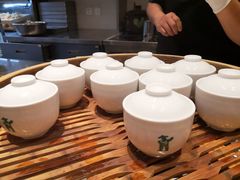-老乡鸡(上海白玉兰广场店)