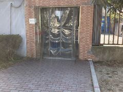 -炉边皮皮·烘焙甜品工厂店