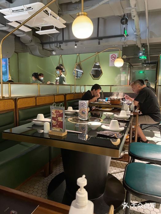 顺峰顺水顺德菜(龙华店)大堂图片