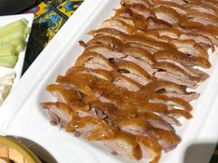 精品烤鸭-宝轩渔府·老字号海鲜·正宗津菜(水上店)