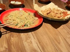 -半步颠小酒馆(繁花中心)
