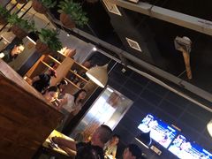大堂-铁胖子口碑长沙菜·龙虾烧烤(赤岗社区店)