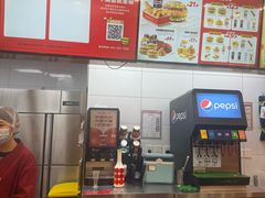 -塔斯汀中国汉堡(浦东绿地东海岸店)