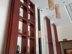 -腾冲洞山温泉村