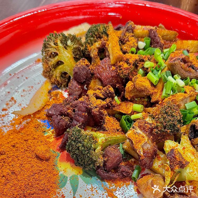 成都宽窄巷子这边很火的甜不辣🔥