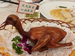 -津津名菜馆(绝没分店)