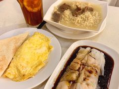 -香港新发烧腊茶餐厅(万象店)