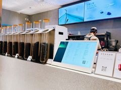 -喜茶(北京华贸购物中心店)