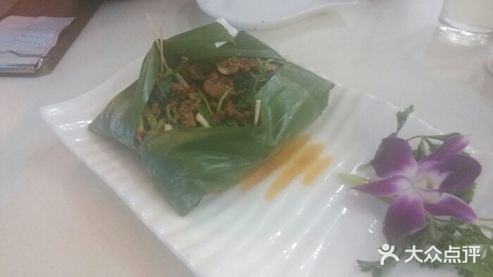 蜜桃餐厅(朝阳大悦城店)蕉叶肥牛图片