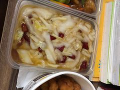 -雪乡人家东北菜·铁锅炖一切(高斯路店)