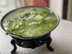 白菜豆腐粉丝汤-宝光熏肉鞋底火烧(新街口店)