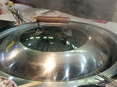 -哈尔滨烧烤·山河村铁锅炖(交大店)