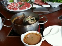 -重庆小天鹅(英雄山路店)