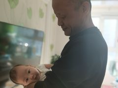 -扒虾小妹儿麻辣海鲜(宏图街店)