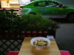 -钟方模白家肥肠粉(春熙店)