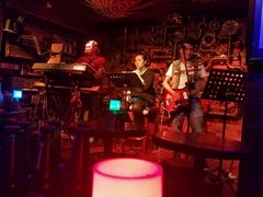 -周庄红庭演艺酒吧