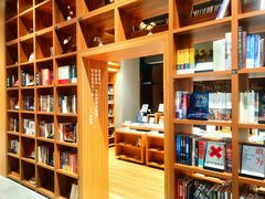 -百新书局(尚悦湾店)