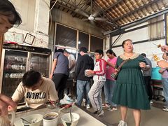 -正宗杨记普洱酸醋米线(总店)