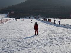 -济南卧虎山滑雪场