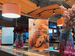 -Dough&Joe团憩(瑞虹天地月亮湾店)