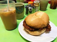 -胜利茶餐室