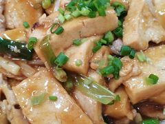 南雄酿豆腐-始兴县农家小院餐馆