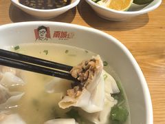 -南城香·饭香串香馄饨香(赵公口店)