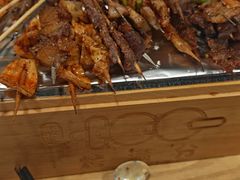 -烤满分·东北烧烤(首经贸店)