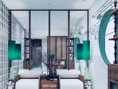 -证大大拇指广场(芳甸路店)