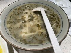 雪菜黄鱼微面-阿莉餐厅(枣阳路店)