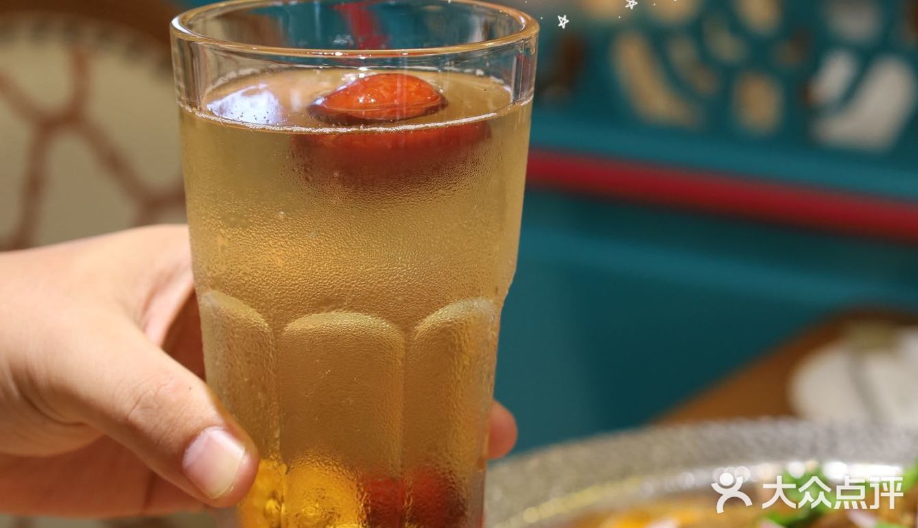 来三亚除了海鲜，也可以尝尝新疆菜🌊！