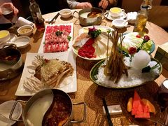 -小天鹅火锅·一线江景洪鼎旗舰店(洪崖洞店)