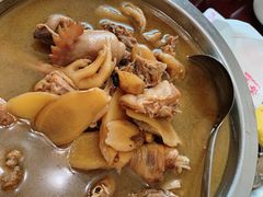 -峡谷农家乐饭店