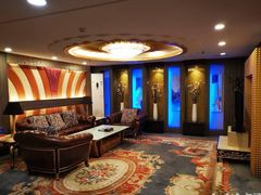 -碧中海汤泉汗蒸酒店