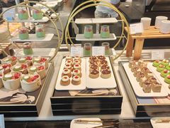 -圣丰索菲特·2 On 988 Café 自助餐厅