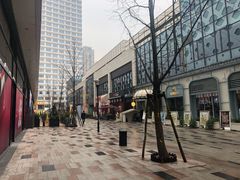 -杭州滨江宝龙城
