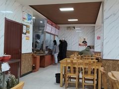 -闫家驴肉火烧(五四店)