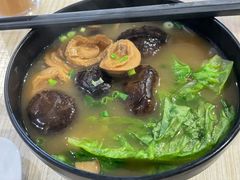 蚝皇鲍鱼冬菇菜面-路环码头面馆