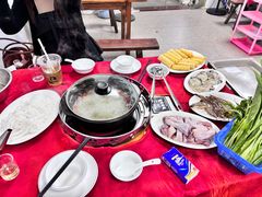 -花苑美食横琴生蚝火锅(拱北粤华路店)