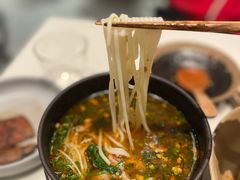 小锅米线-胡麻(静安嘉里店)
