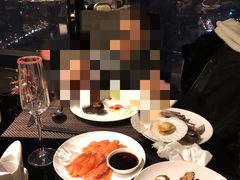 -唐拉雅秀酒店-西锦汇空中BBQ·思创餐厅