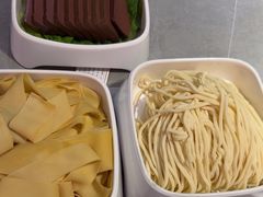 -宴全牛粤来越牛潮汕鲜牛肉火锅(海州万达广场店)