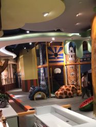 -MELAND CLUB亲子乐园•派对(虹桥万象城店)