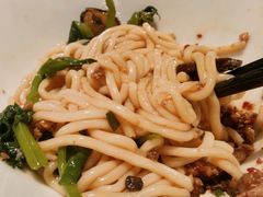 -一坐一忘云南菜(嘉里中心店)