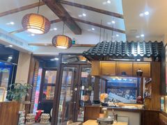 -青瓦餐厅·生鱼片·韩园烤肉(西塔店)