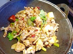 -西街夜油条·麻团包乌饭