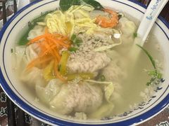 -长人馄饨铺(解放街店)