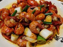 全味虾球-巴厘龙虾·榜首油焖大虾(音乐学院·沿江酒馆店)