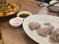 -贯贯吉·清真餐厅(浙江中路店)