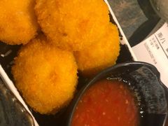 Golden虾饼-浩海火燒雲傣家菜(芮欧百货店)